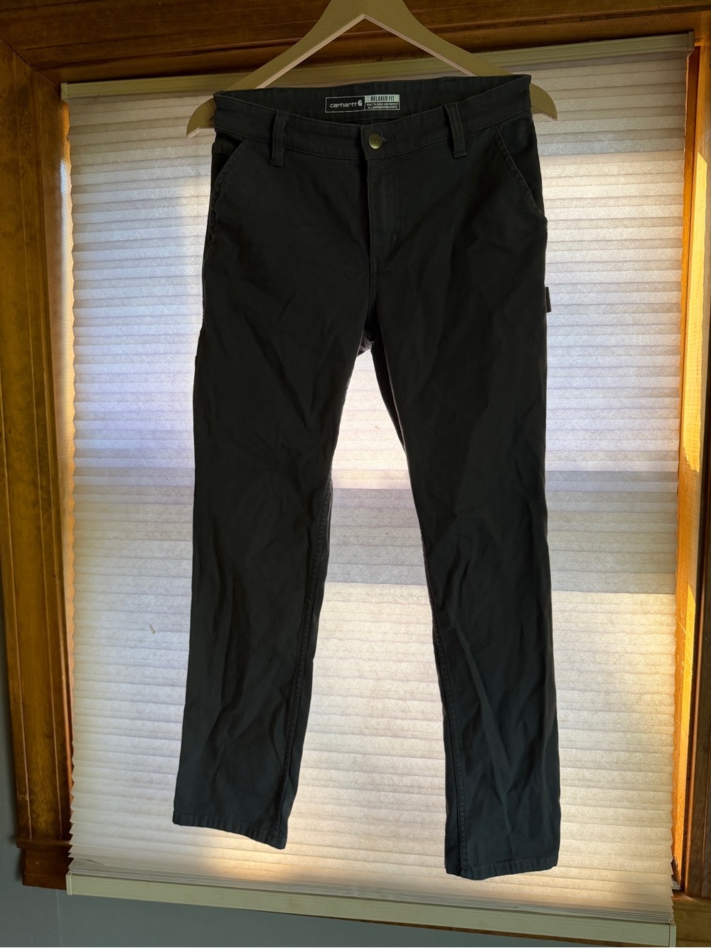 Carhartt woman’s Dark Gray size 4 Work Pants 0180